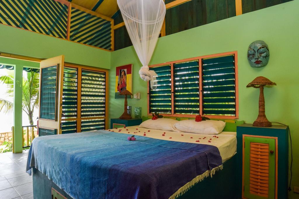 Banana Shout Resort Negril Exterior foto